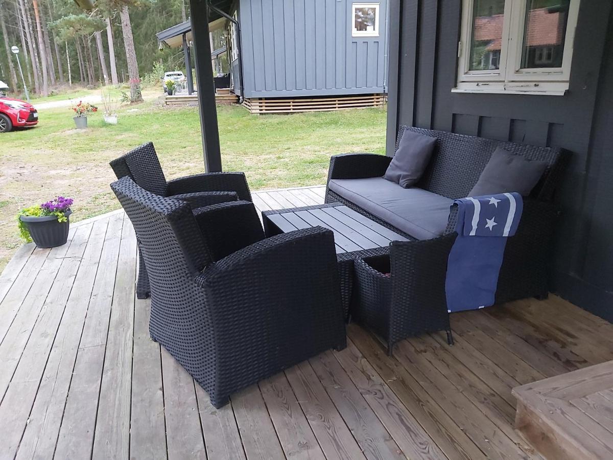 Hallestrand Cottage Krabban 斯特伦斯塔德 外观 照片